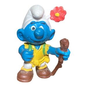 SMURF HIPPIE HIKER NATURE STICK JUNGLE FIGURE VINTAGE FLOWER PVC TOY BACKPACK